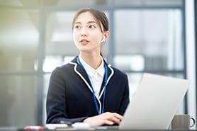 経理未経験でも派遣なら大丈夫！安定した専門職への確実なステップアップ法