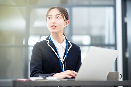 経理未経験でも派遣なら大丈夫！安定した専門職への確実なステップアップ法