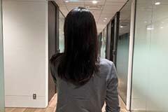 英語×簿記、さらにUSCPA取得目指して勉強中！経理未経験から道を切り開いた努力家スタッフさん